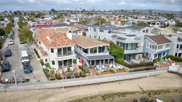 300 302 South Bayfront, Newport Beach, CA 92662
