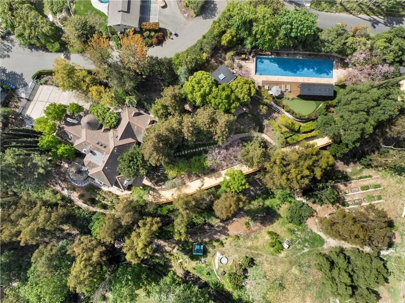 1935 Maverick LN, North Tustin, CA 92705