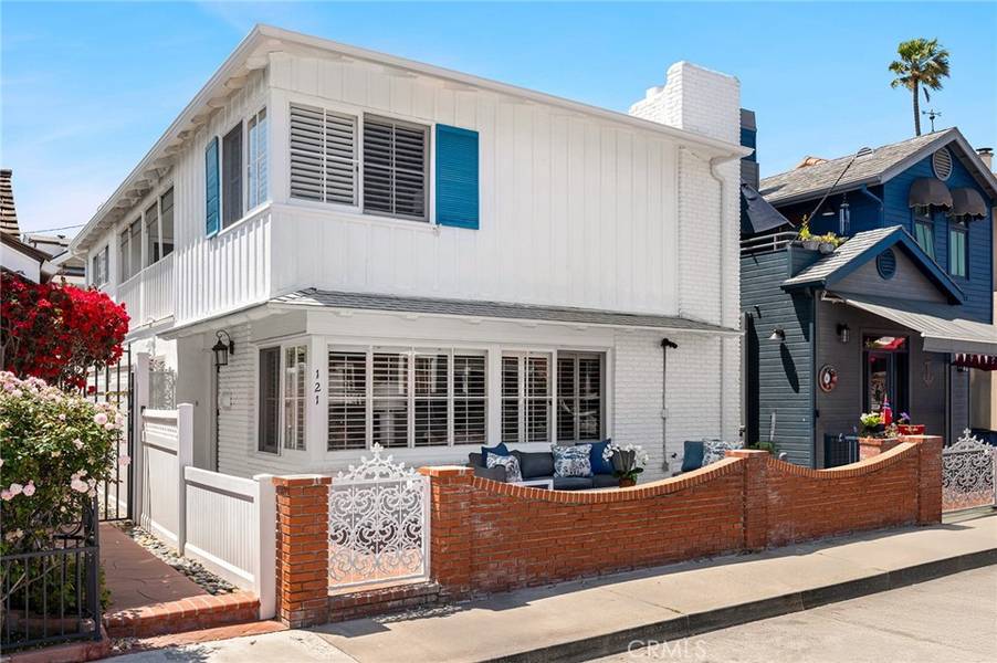 121 Onyx AVE, Newport Beach, CA 92662