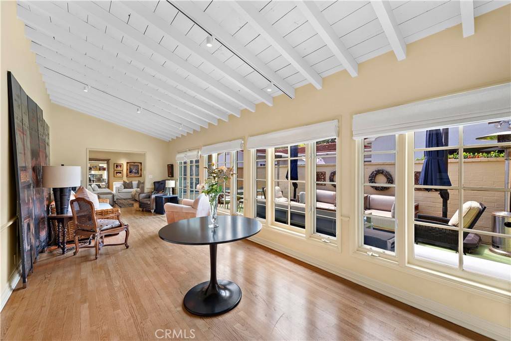 Newport Beach, CA 92663,122 Via Ithaca