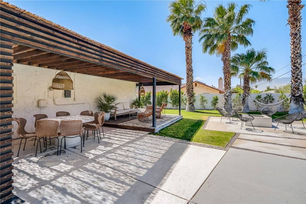 Palm Springs, CA 92262,2881 N Cypress RD