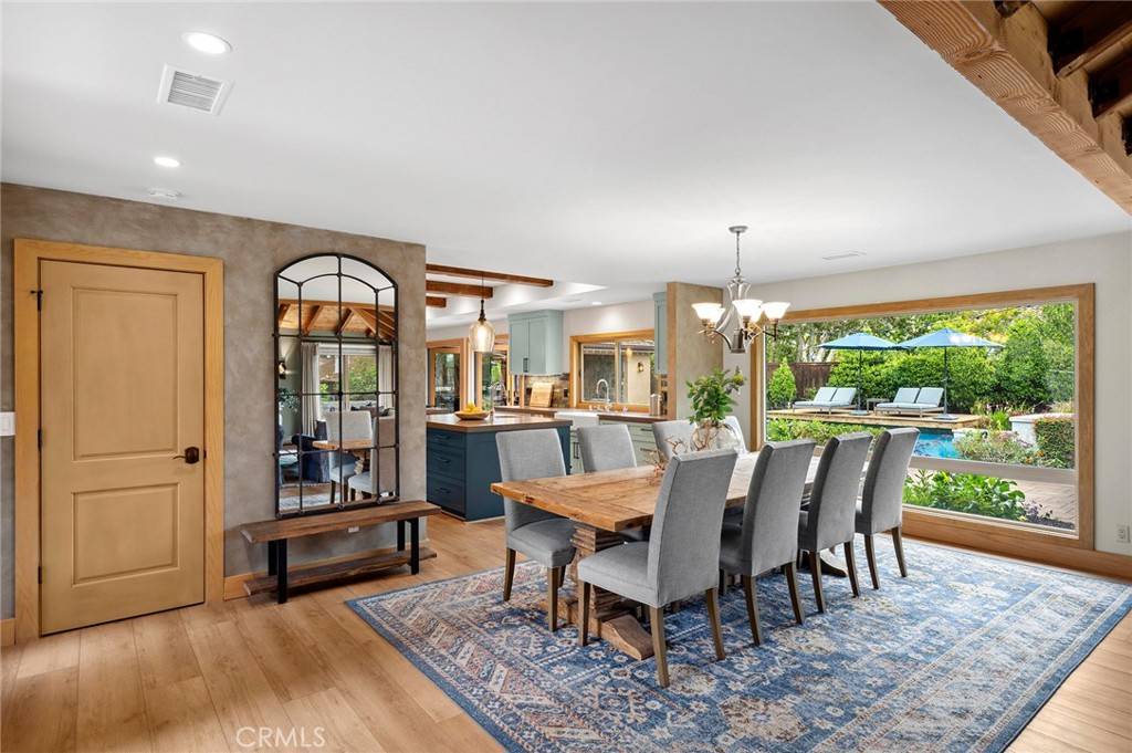 North Tustin, CA 92705,2291 Pavillion DR