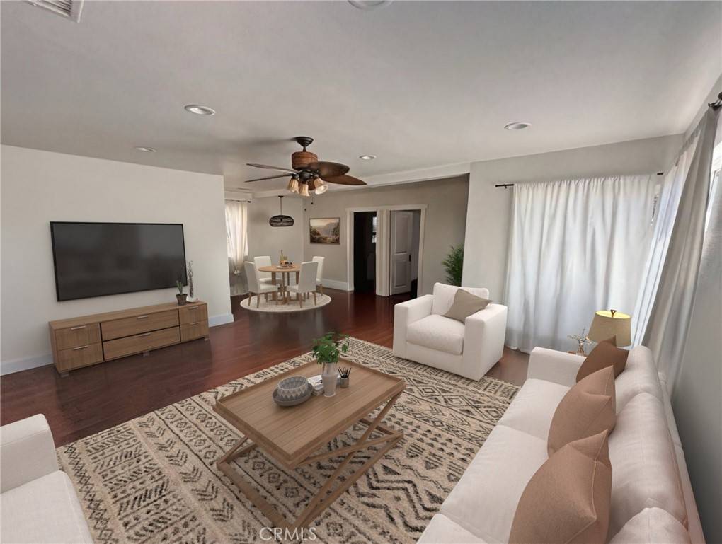 Costa Mesa, CA 92627,228 Del Mar AVE