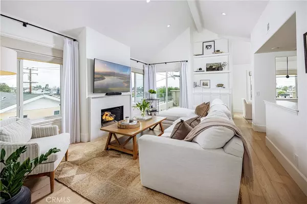 Corona Del Mar, CA 92625,423 1/2 Poppy AVE