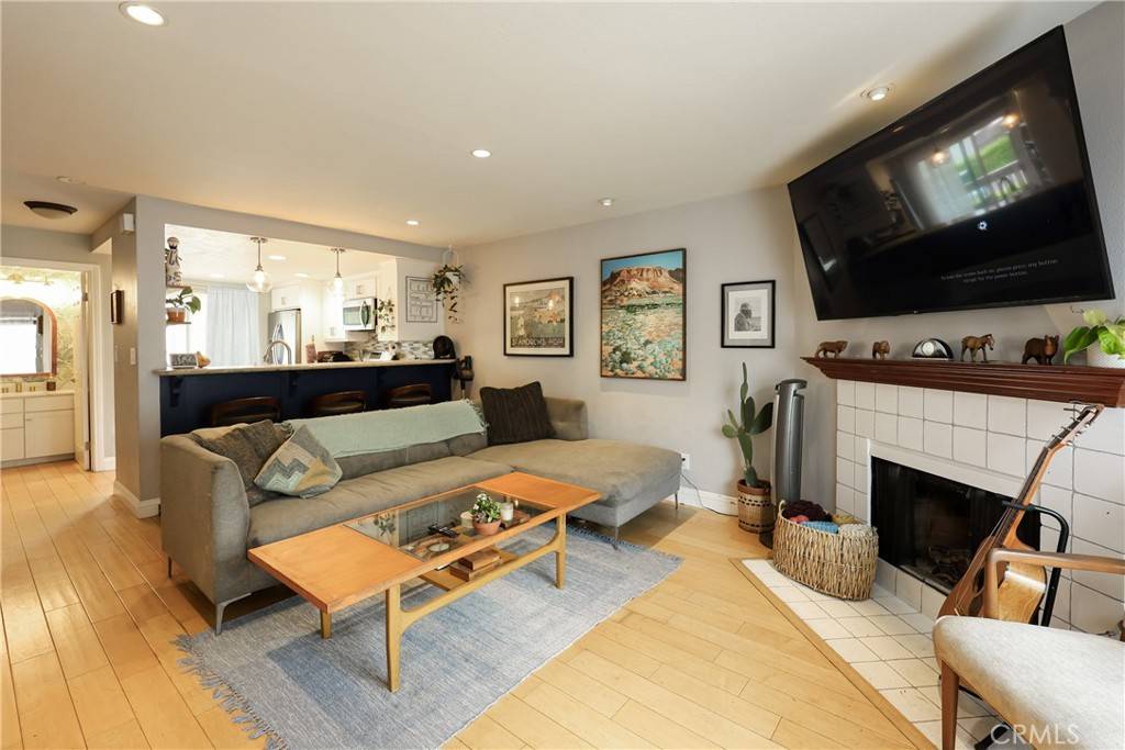290 Victoria ST #19, Costa Mesa, CA 92627