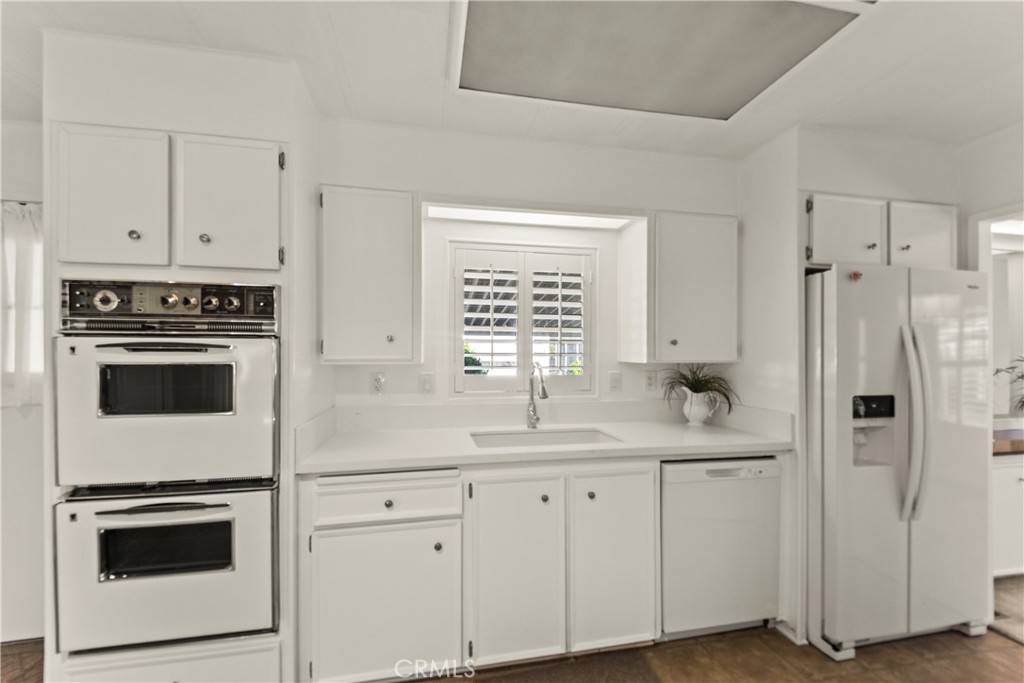 Lake Forest, CA 92630,24001 Muirlands DR #81