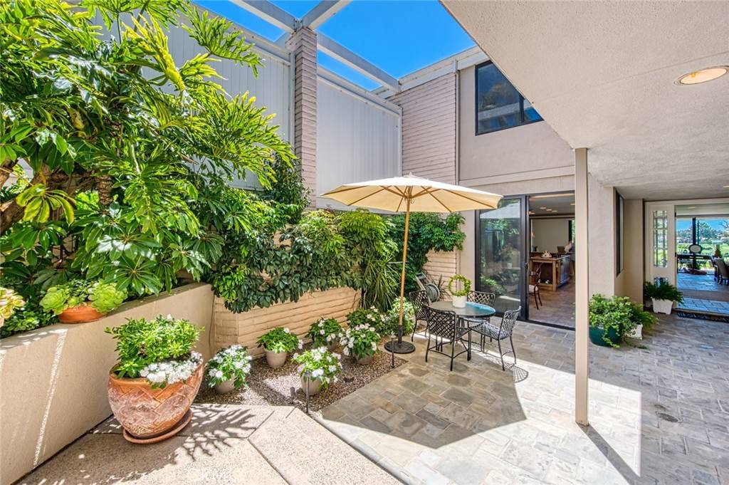 Newport Beach, CA 92660,1057 Granville DR