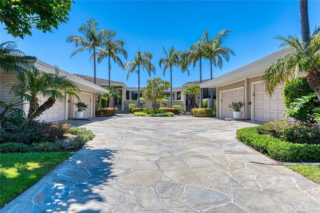 Newport Beach, CA 92660,1057 Granville DR
