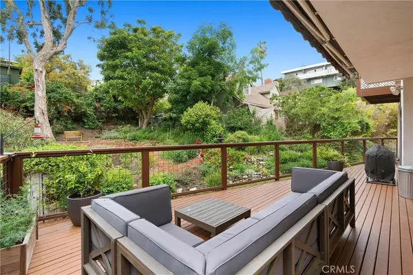 645 Griffith WAY, Laguna Beach, CA 92651