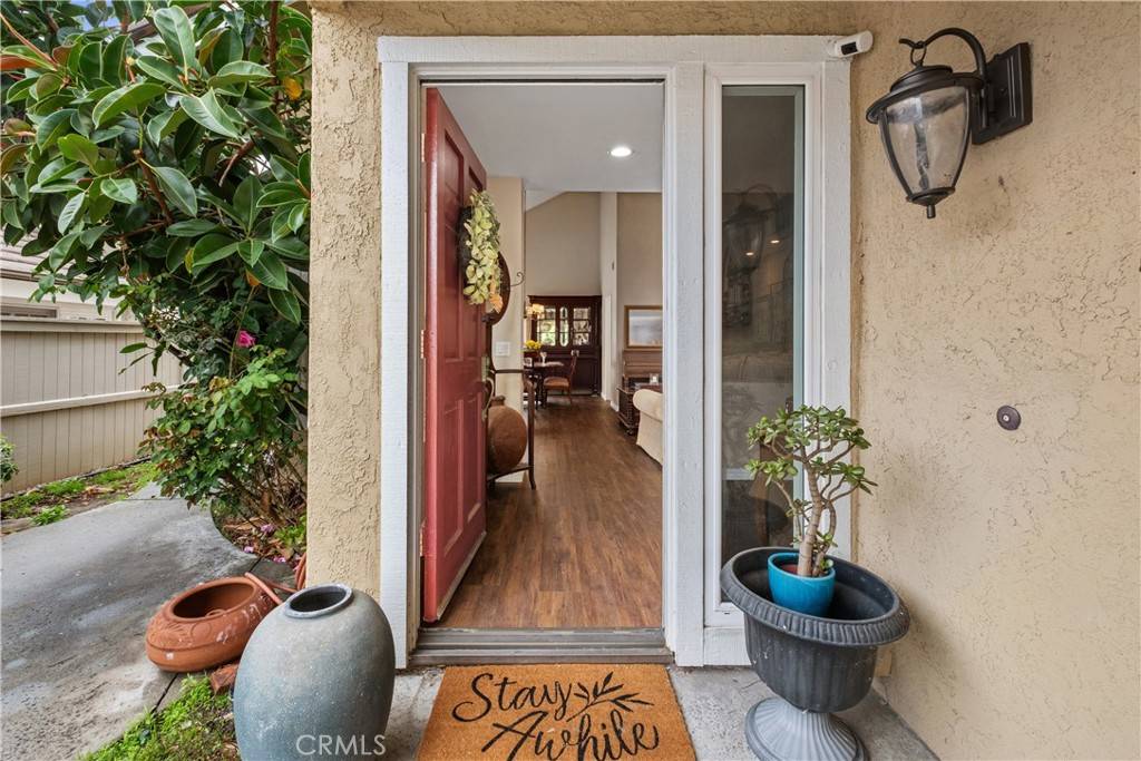 Irvine, CA 92604,9 Northgrove #11