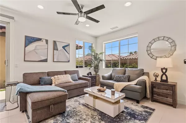 La Quinta, CA 92253,80281 Redstone WAY