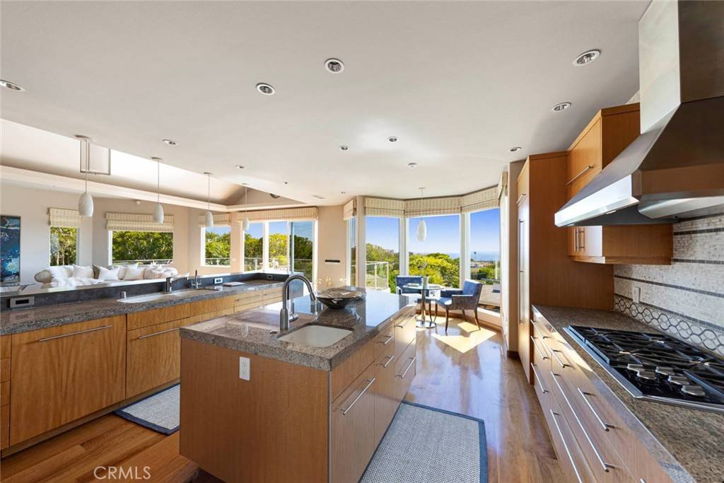 Newport Beach, CA 92660,3 Harbor Ridge DR