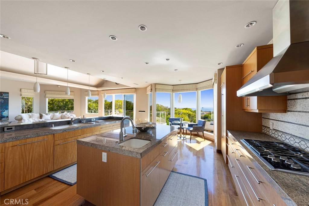 Newport Beach, CA 92660,3 Harbor Ridge DR