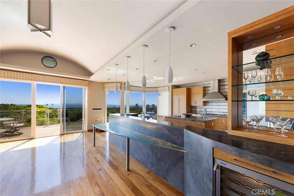 Newport Beach, CA 92660,3 Harbor Ridge DR