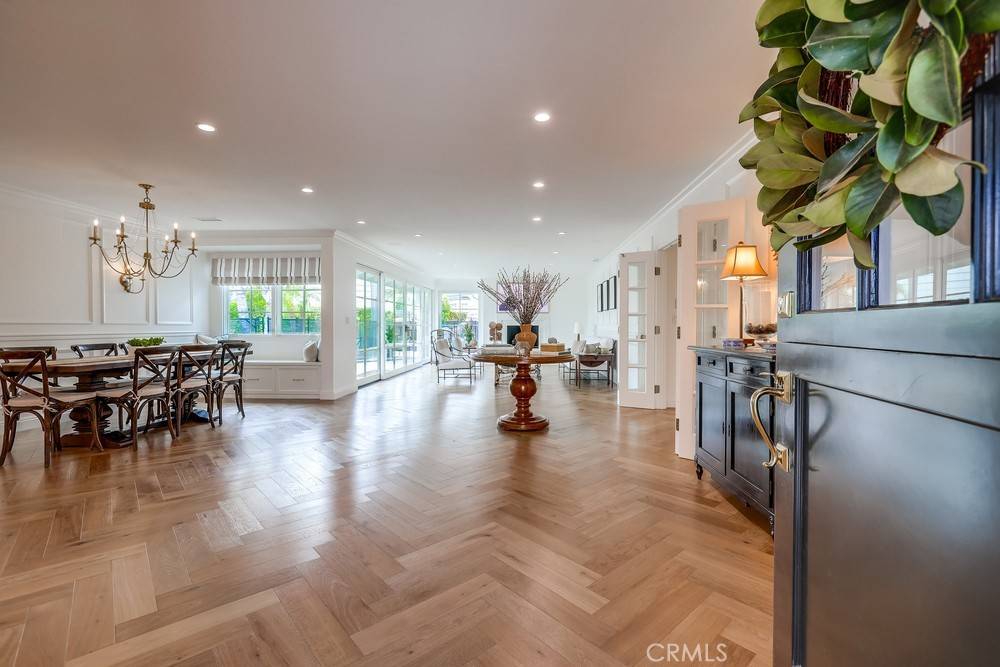 Newport Beach, CA 92660,1242 Somerset LN