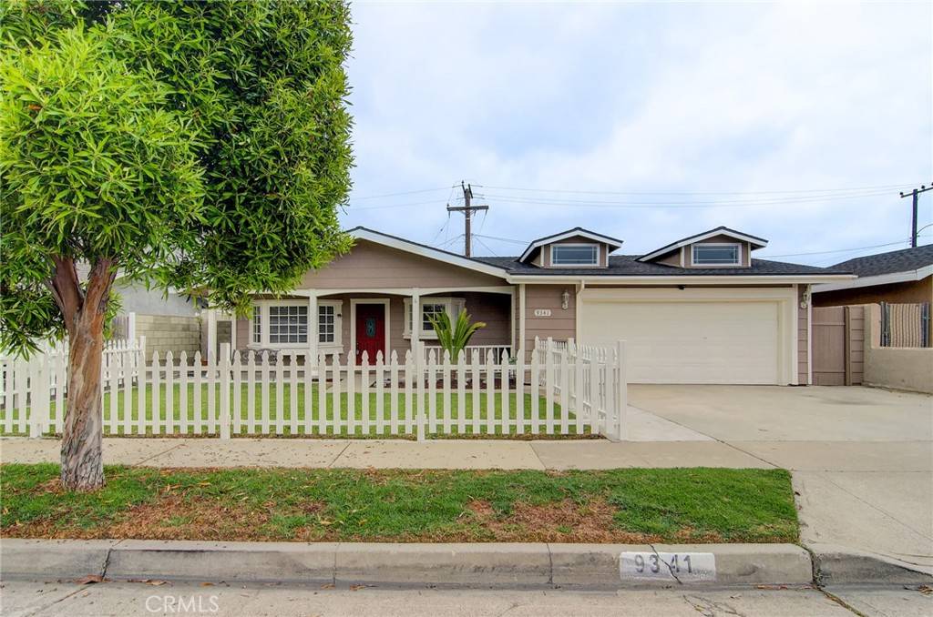 Huntington Beach, CA 92646,9341 Grand DR