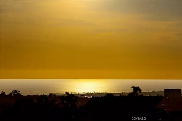 Newport Beach, CA 92660,11 Montpellier #22