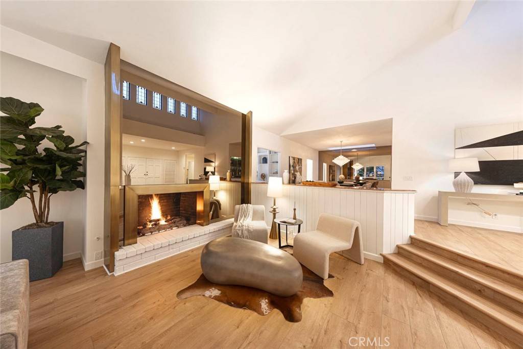 Newport Beach, CA 92660,11 Montpellier #22