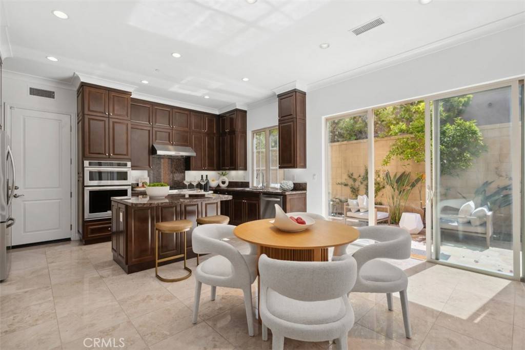 Irvine, CA 92620,52 Acorn Glen