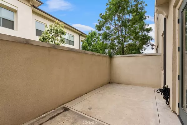Irvine, CA 92618,179 Follyhatch