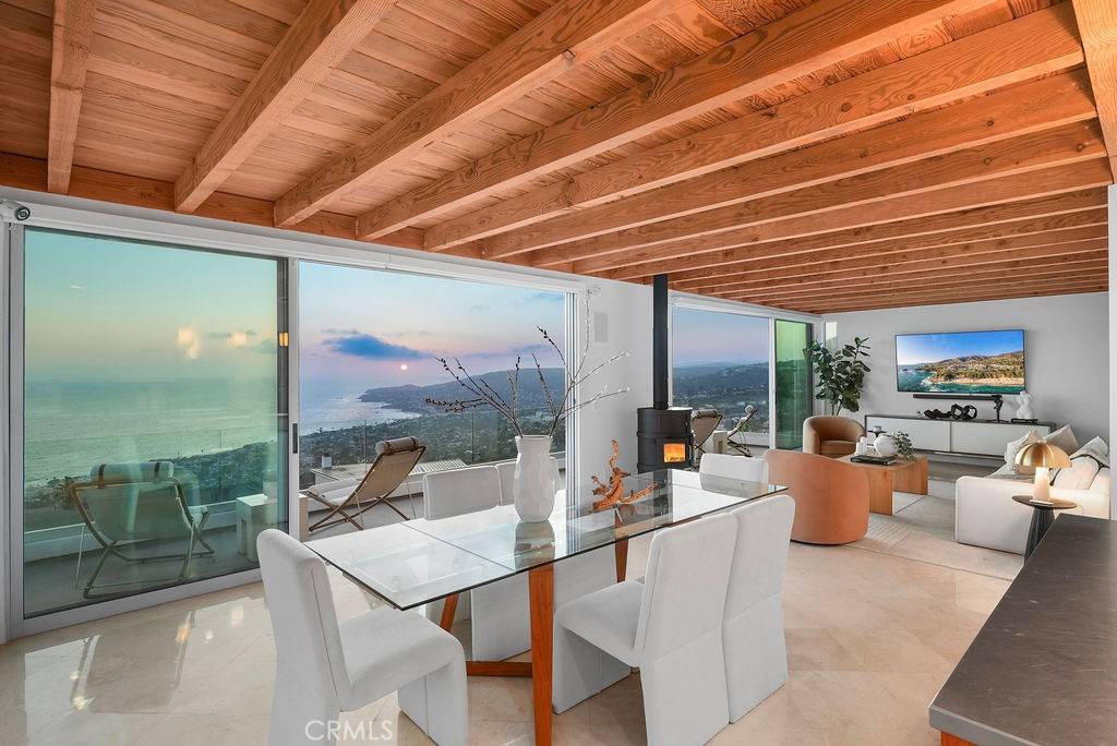 Laguna Beach, CA 92651,1119 Katella ST