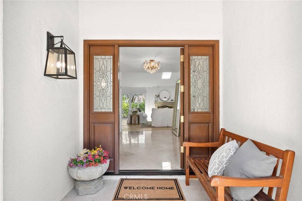 Newport Beach, CA 92660,403 Vista Parada