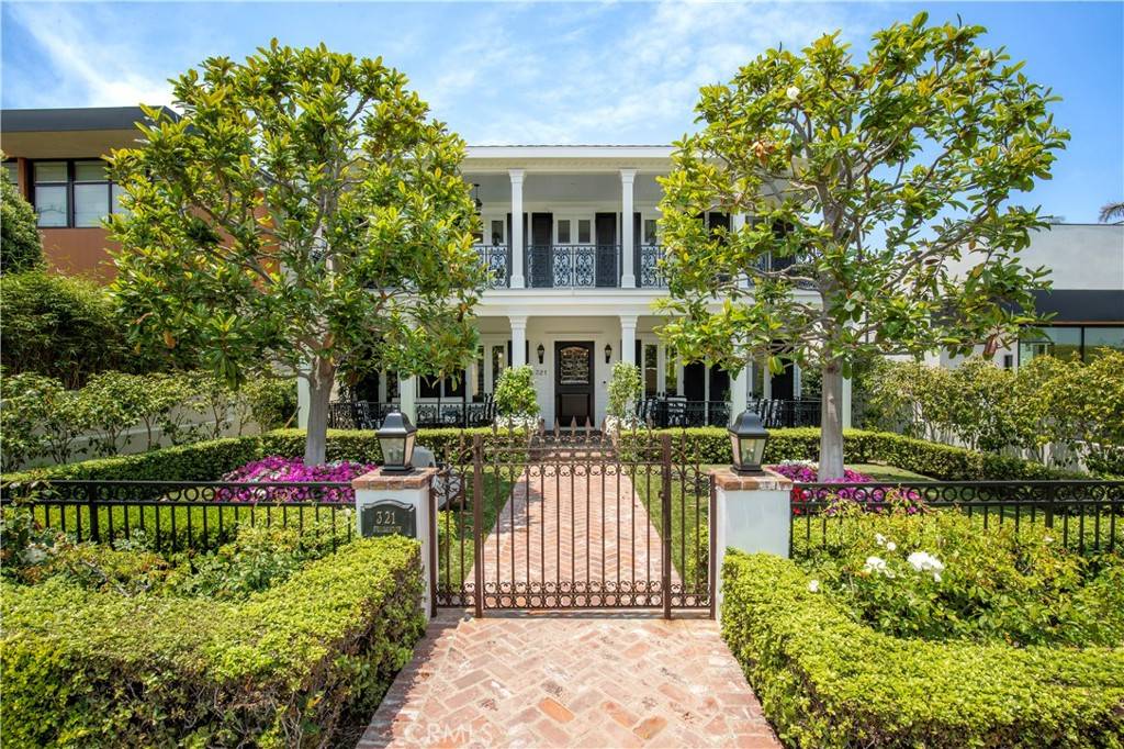 321 Fullerton AVE, Newport Beach, CA 92663