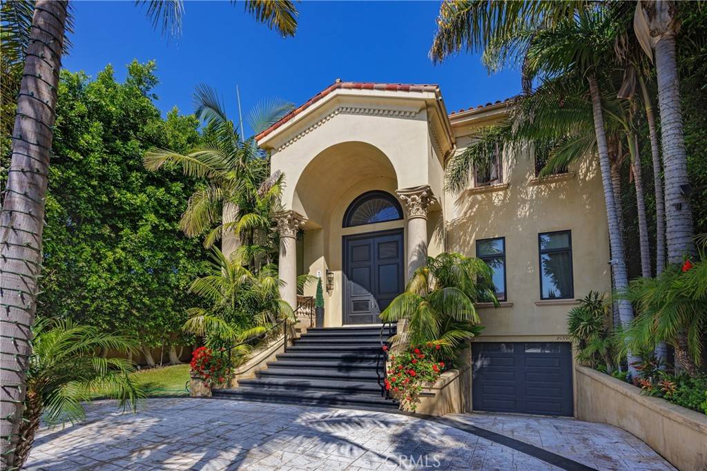 Newport Beach, CA 92660,20391 Cypress ST