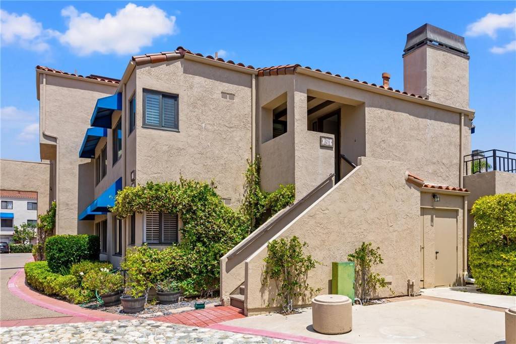 3211 Anne CIR #CI102, Huntington Beach, CA 92649