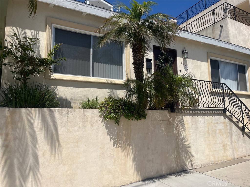 Corona Del Mar, CA 92625,3300 Seaview AVE
