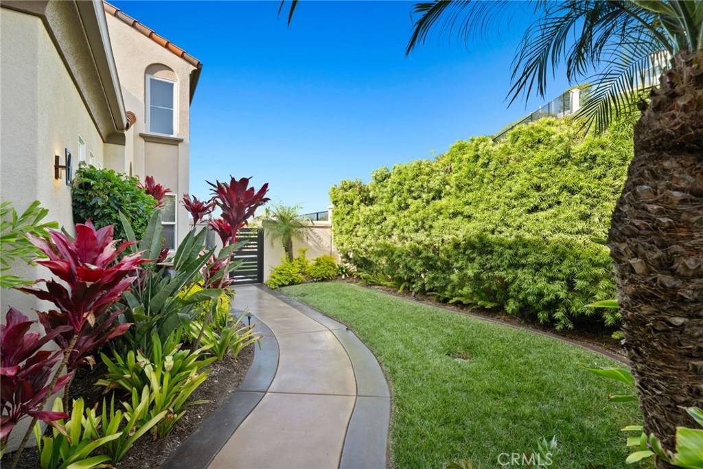 Newport Coast, CA 92657,8 Pavona