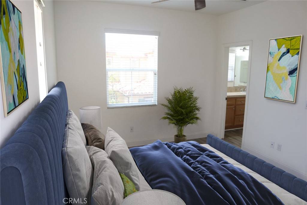 Irvine, CA 92603,117 Jadestone