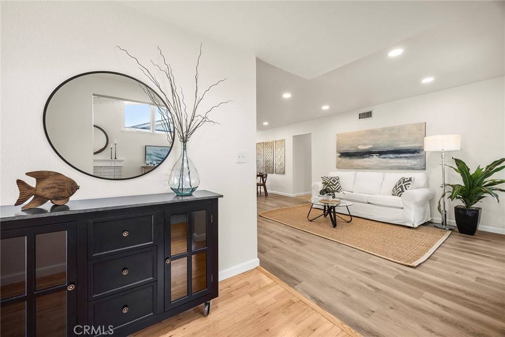 Long Beach, CA 90808,8275 E Ellerford ST
