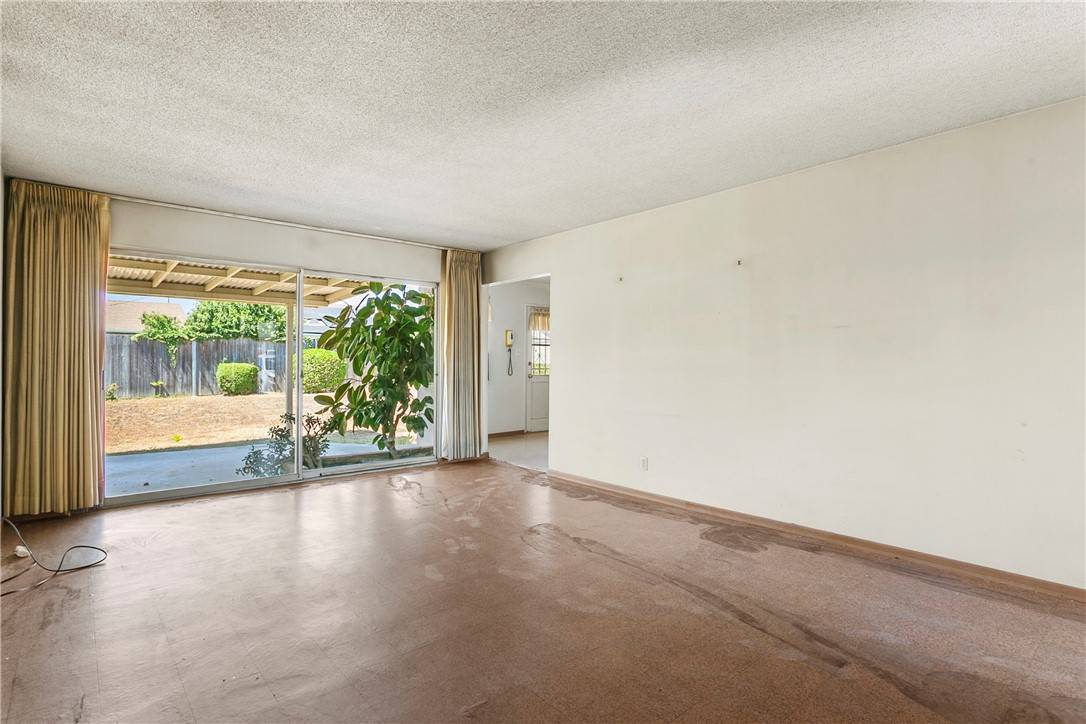1341 E Monroe, Orange, CA 92687