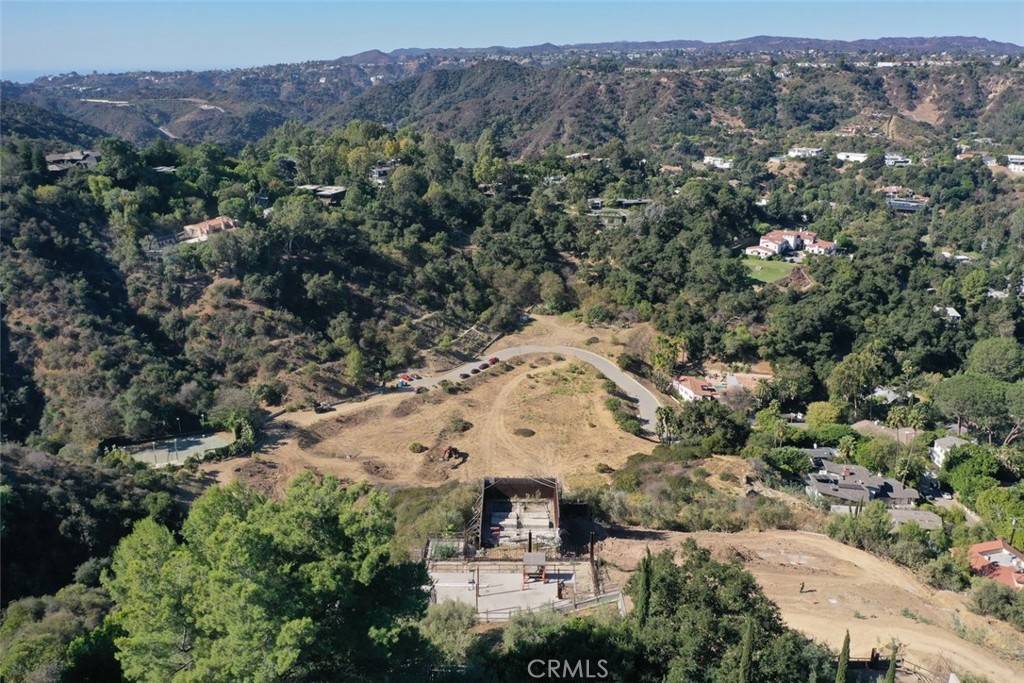 Beverly Hills, CA 90077,2451 Summitridge DR