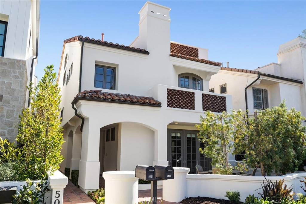 502 Goldenrod AVE #1, Corona Del Mar, CA 92625