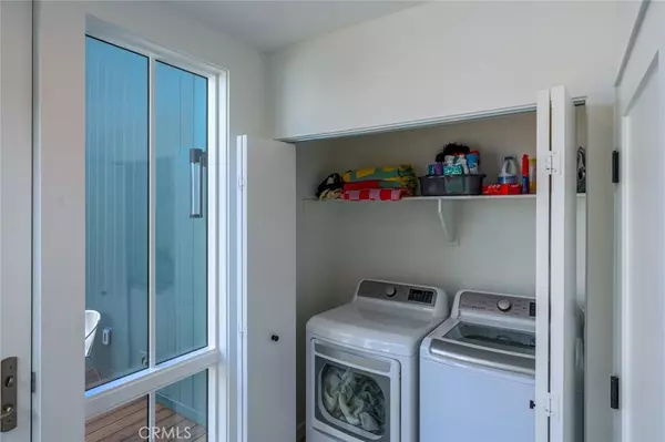 Corona Del Mar, CA 92625,619 1/2 marguerite