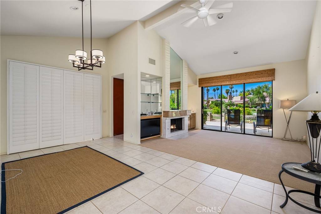 Palm Desert, CA 92211,75 Laredo LN