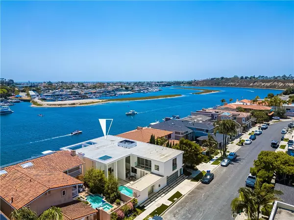 Newport Beach, CA 92660,323 Morning Star LN