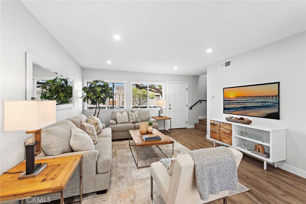 11 Summerwalk CT, Newport Beach, CA 92663