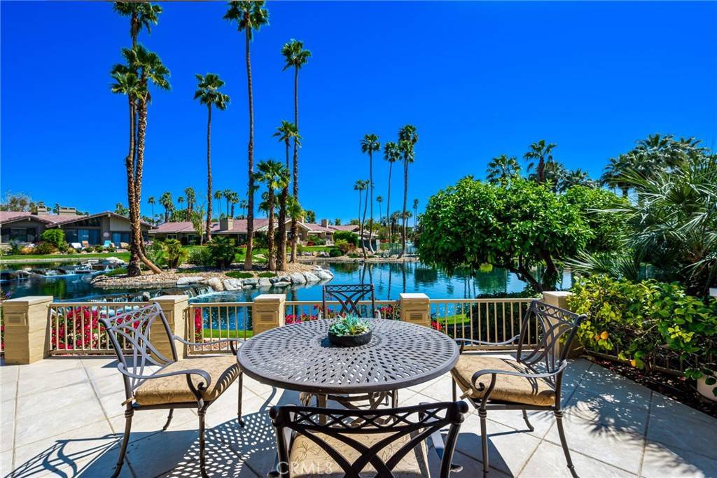 154 Lost River DR, Palm Desert, CA 92211