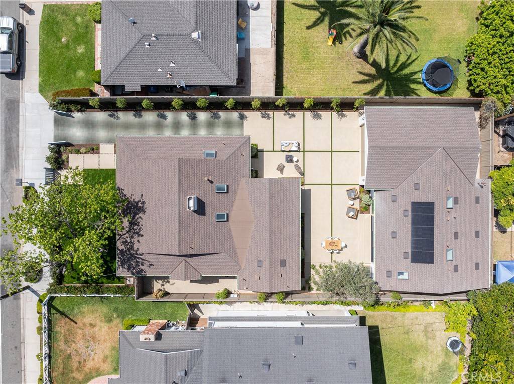 Costa Mesa, CA 92627,212 E 19th ST