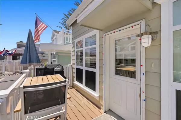 Newport Beach, CA 92663,28 Cabrillo ST