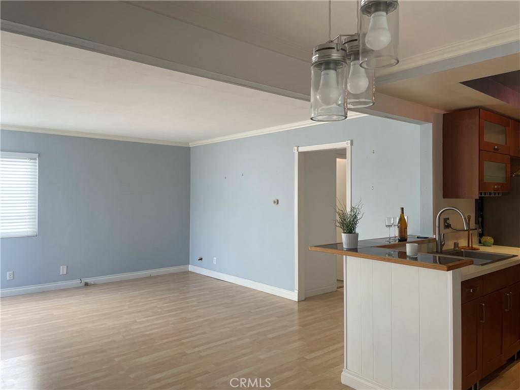 Corona Del Mar, CA 92625,514 .5 Marigold Ave #1/2B
