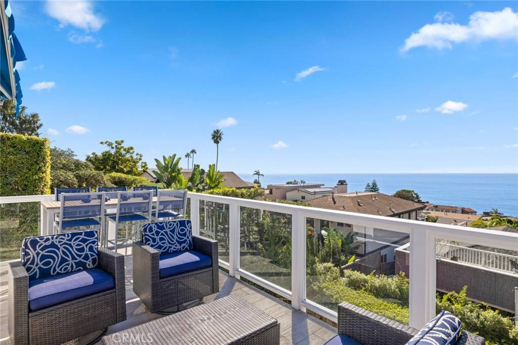 Laguna Beach, CA 92651,2915 Rounsevel