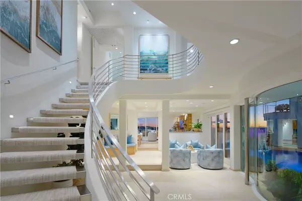 Newport Beach, CA 92661,1510 E Oceanfront