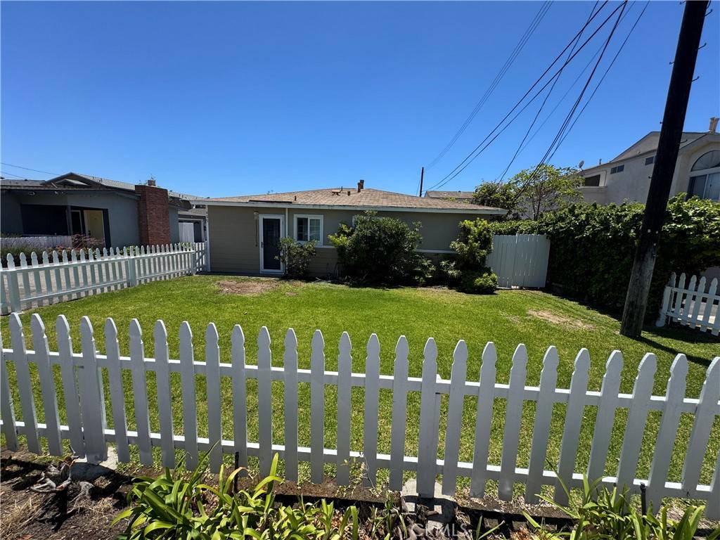 Costa Mesa, CA 92627,435 Hamilton ST #A
