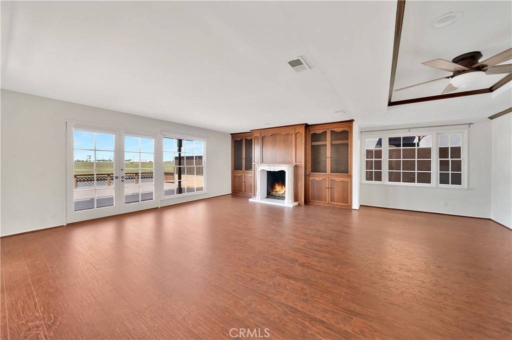 Newport Beach, CA 92663,415 Canal ST