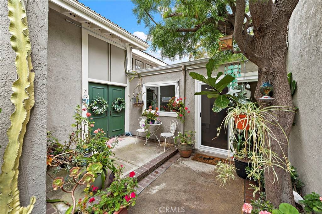 Irvine, CA 92612,21 Rustling Wind #21