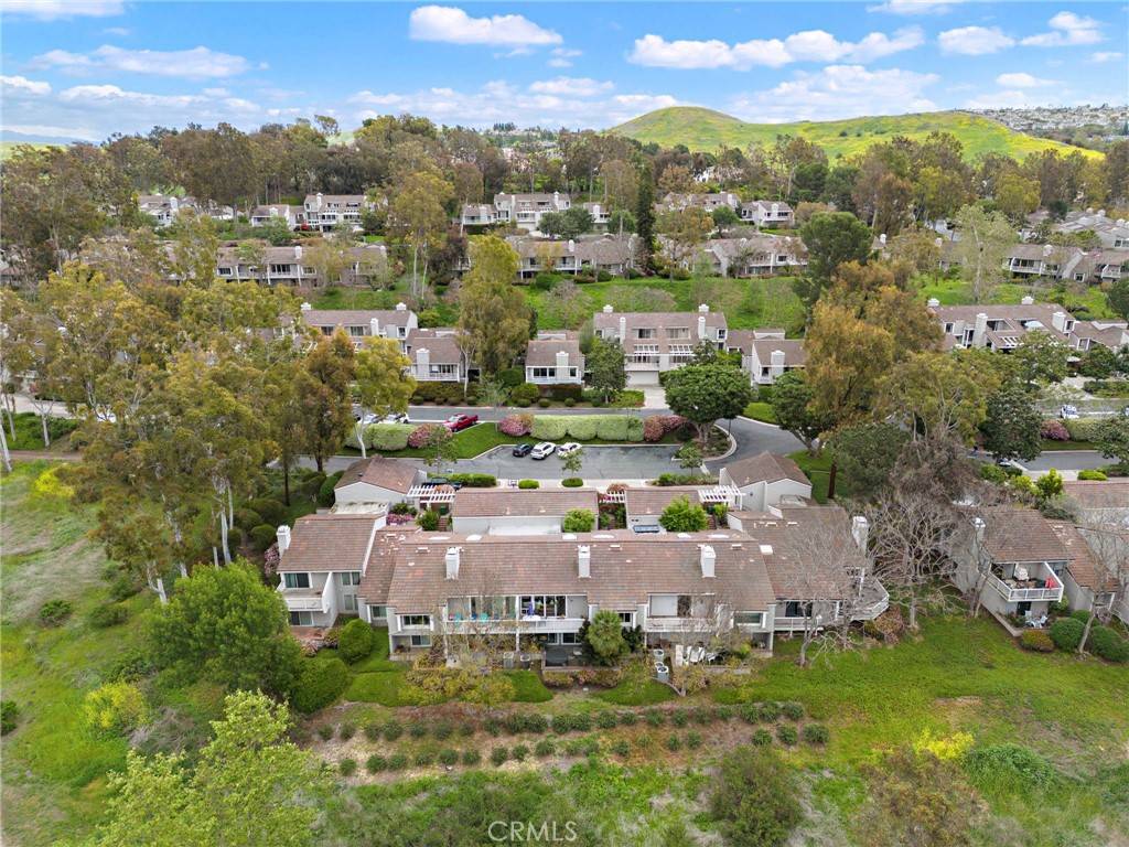 Irvine, CA 92612,21 Rustling Wind #21